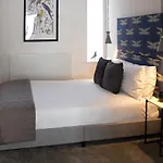 Blackbird Accommodation And Luxury Apartments Room 11