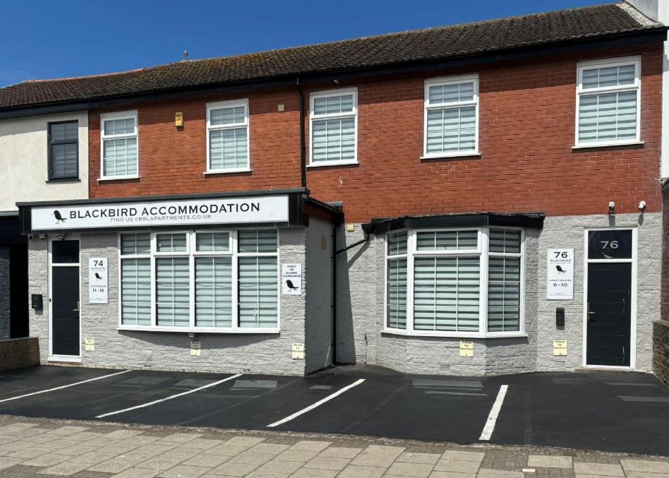 Apartment Blackbird And Luxury 11 Blackpool